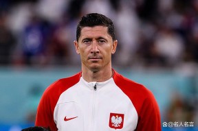 关于莱万多夫斯基迎来十五赛季高光表现，掘金球迷沸腾！的信息